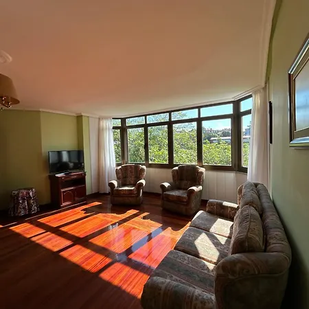 De La Hoz Apartment *